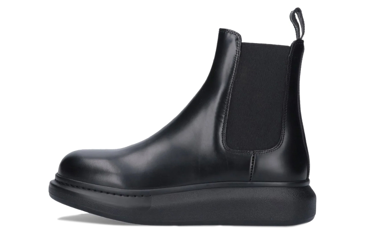 Alexander McQueen Chelsea Boot 'Black Leather Elastic Panels' 604234WHZE11000