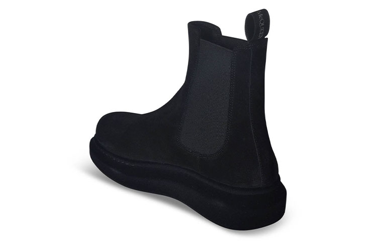 Shop 알렉산더 맥퀸 블랙 벨벳 첼시 부츠 625181WHXKB1000