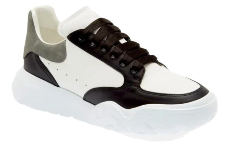 Shop Alexander McQueen Court Trainer 'Hitam Putih Arctic Kelabu' 705117-WICD8-9882