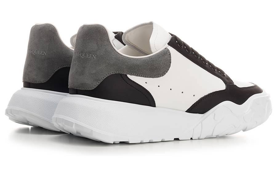 Purchase Alexander McQueen Court Trainer 'Hitam Putih Arctic Kelabu' 705117-WICD8-9882