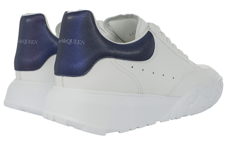 Lookbook Alexander McQueen Sepatu Court 'Kulit Biru' 667803WIA9J9095