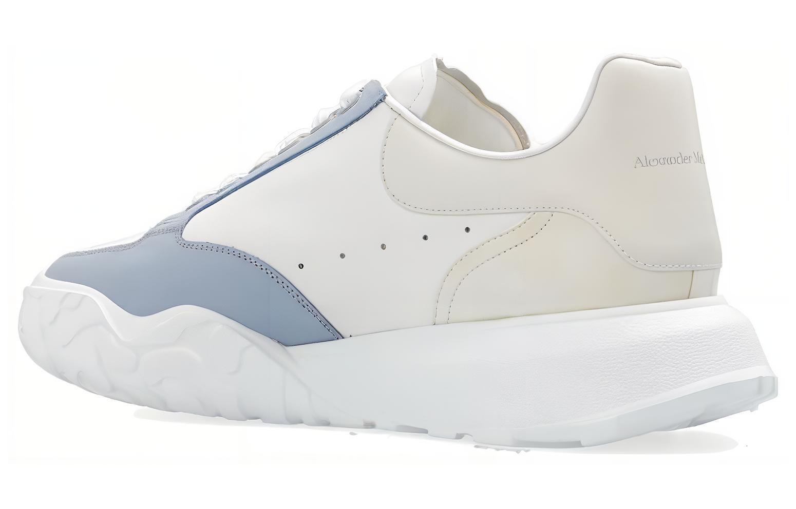Shop 亞歷山大麥昆 Court Trainer 皮革 系帶圓頭 低幫 運動休閒鞋 男款 白藍色