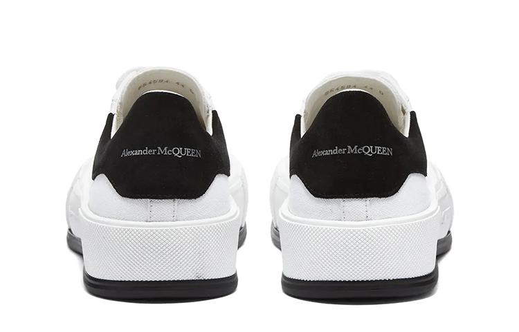 Shop Alexander McQueen Deck 'Kulit Putih' 654594W4PQ19061