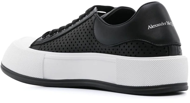 Alexander McQueen Dek Lace Plimsoll 'Hitam Putih' 727374WIATB1070 Lookbook Alexander McQueen Dek Lace Plimsoll 'Hitam Putih' 727374WIATB1070