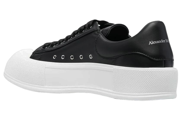 Lookbook Alexander McQueen Deck Lace Up Plimsoll 'Hitam Putih' Sneakers 705201WIAB61070