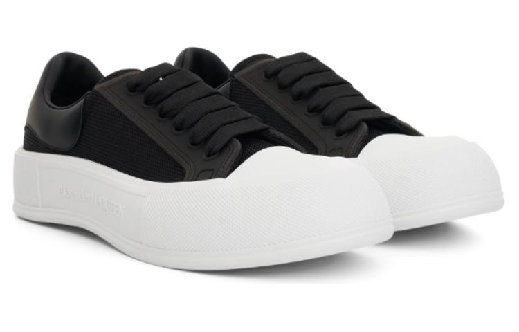 Lookbook Alexander McQueen Deck Lace Up Plimsoll Sneakers 'Core Black White' 711098W4UB31000