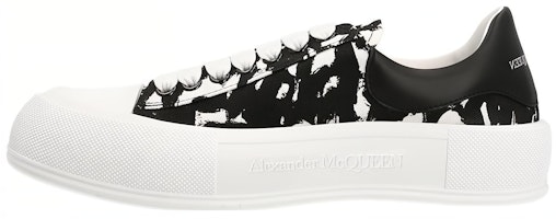 Alexander McQueen Deck Plimsoll 'Graffiti - Black White' 705199-W4TG7-9061 Alexander McQueen Deck Plimsoll 'Graffiti - Black White' 705199-W4TG7-9061