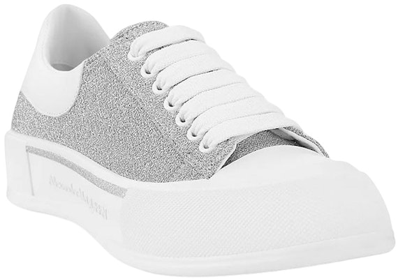 Alexander McQueen Dek Plimsoll 'Metal Jacket' Sepatu Sneakers 682409-W4RU1-8598 Order Alexander McQueen Dek Plimsoll 'Metal Jacket' Sepatu Sneakers 682409-W4RU1-8598