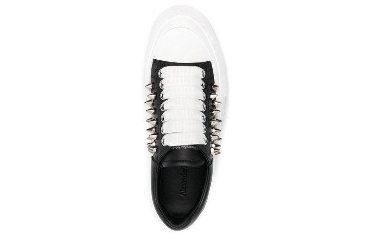 Shop Alexander McQueen Deck Plimsoll 'Bertatah - Hitam' 708083-WHT9K-1081