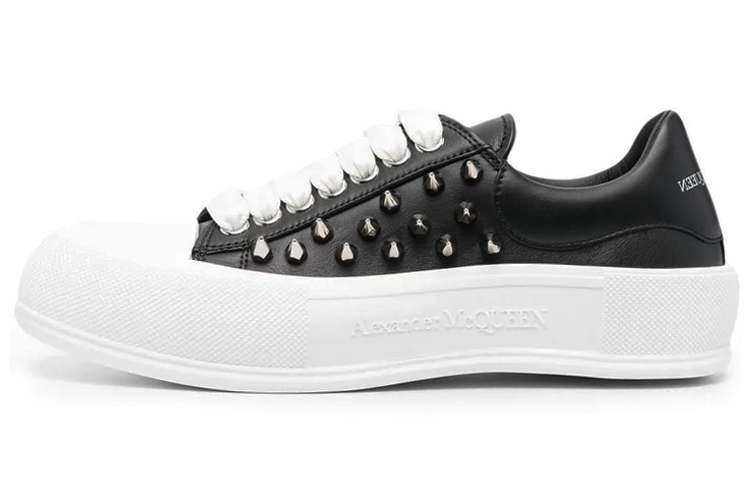 Alexander McQueen Deck Plimsoll Low 'Black Studded' 705810-WHT9K-1081