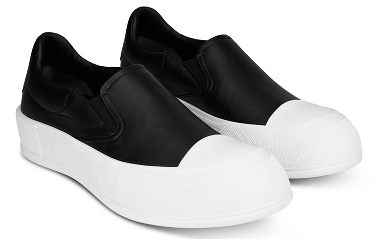 Lookbook Alexander McQueen Deck Skate Plimsoll 'Hitam Putih' 654595WHZT81070