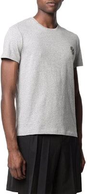 알렉산더 맥퀸 FW21 그레이 스컬 아플리케 크루넥 티셔츠. 662486-QRX04-1401 Buy 알렉산더 맥퀸 FW21 그레이 스컬 아플리케 크루넥 티셔츠. 662486-QRX04-1401