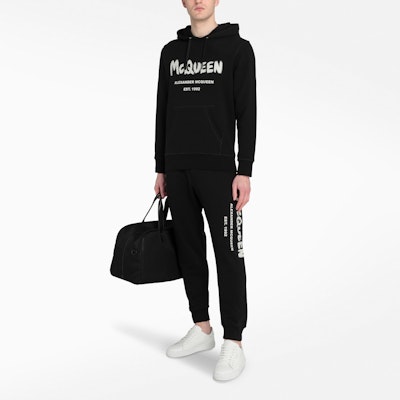 Alexander McQueen FW21 Logo Print Jogger Sweatpants Black 662580-QRZ71-0901 Shop Alexander McQueen FW21 Logo Print Jogger Sweatpants Black 662580-QRZ71-0901