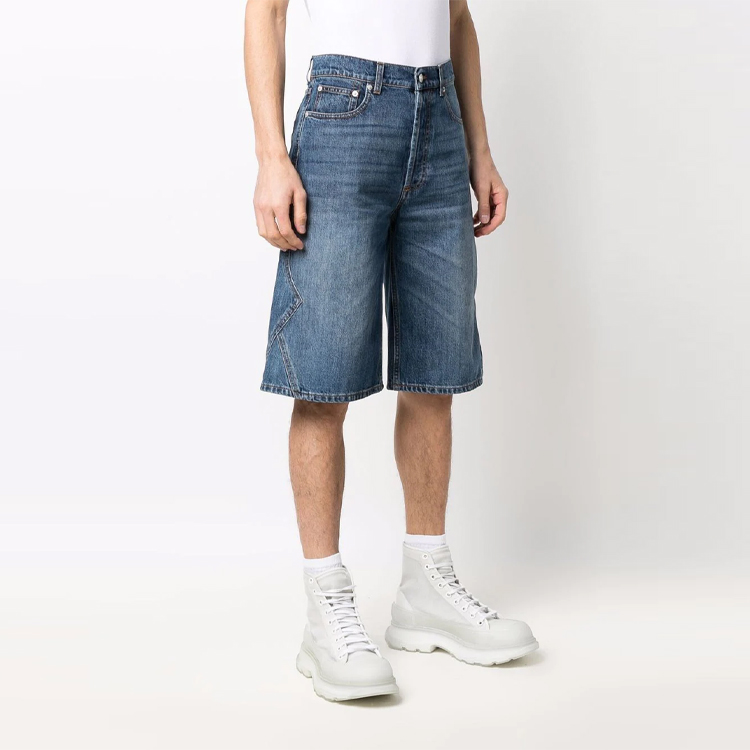 Purchase Alexander McQueen FW21 Mid-Rise Knee-Length Denim Shorts Blue 677779-QSY66-4001