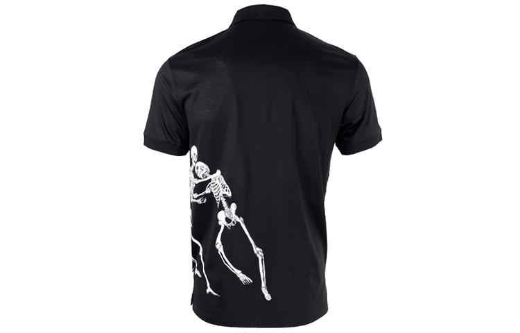 Lookbook Alexander McQueen FW21 Kemeja Polo Lengan Pendek Cetak Skull Hitam 662555-QRZ80-0901