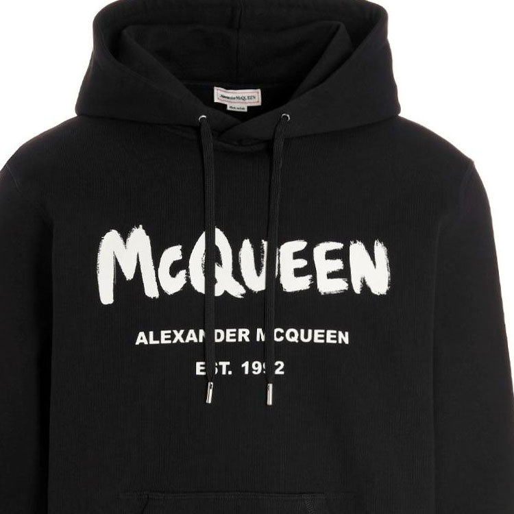 Shop Alexander McQueen FW22 Hoodie Hitam Cetak Huruf Sweatshirt. 688715-QTZ81-0901
