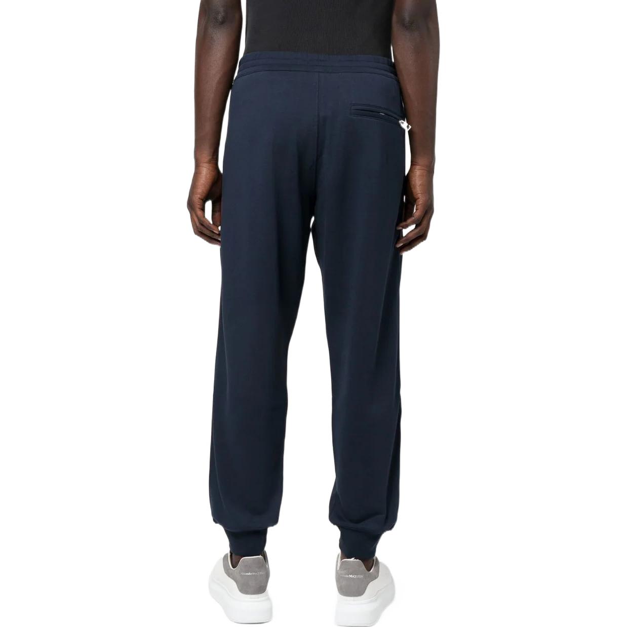 Shop 알렉산더 맥퀸 FW22 로고 트림 네이비 조거 스웻팬츠 705012-QTX75-0913
