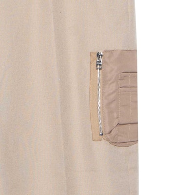 アレキサンダー・マックイーン FW23 カーキ ストレートレッグ ポケット付きパンツ 698542-QTS57-9503 Purchase アレキサンダー・マックイーン FW23 カーキ ストレートレッグ ポケット付きパンツ 698542-QTS57-9503