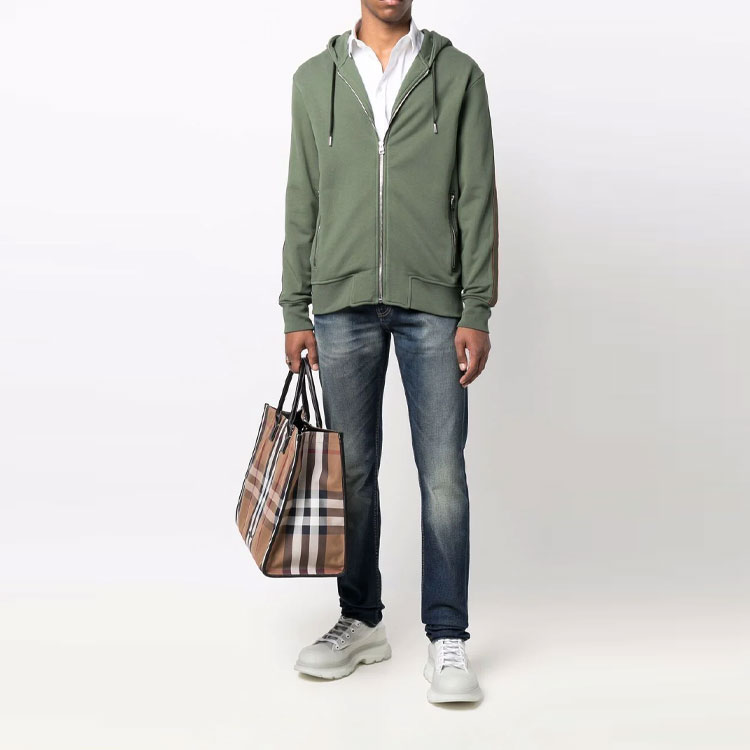 Lookbook 알렉산더 맥퀸 하이웨이스트 워싱 스트레이트 진 블루 682084-QSY154-001