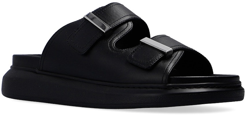 Alexander McQueen Hibrid 'Selipar Platform Hitam' 652664WHXZE1081 Lookbook Alexander McQueen Hibrid 'Selipar Platform Hitam' 652664WHXZE1081