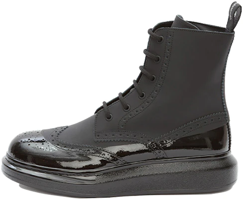 Alexander McQueen Bottines Noires ''Hybrid à Lacets Détails Sculptés'' 628810WHYK21000 Buy Alexander McQueen Bottines Noires ''Hybrid à Lacets Détails Sculptés'' 628810WHYK21000