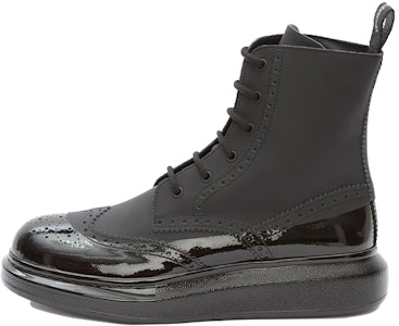 アレキサンダー・マックイーン カービング レースアップブーツ (黒) 628810WHYK21000 Buy アレキサンダー・マックイーン カービング レースアップブーツ (黒) 628810WHYK21000