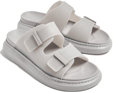 Sandal Hibrid Alexander McQueen 'Kelabu Abu' 663563W4TM61612 Lookbook Sandal Hibrid Alexander McQueen 'Kelabu Abu' 663563W4TM61612