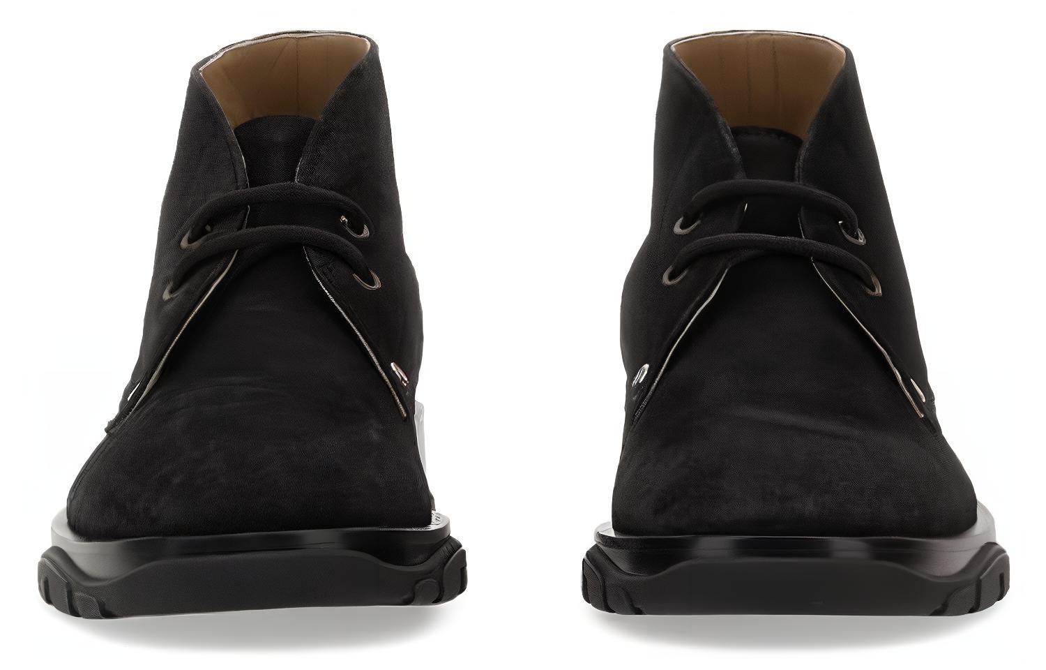 Shop Alexander McQueen Lace-Up 'Fashion Ankle Boot Black' 728255WIA5P1081
