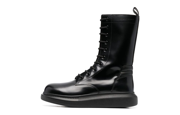 Alexander McQueen Lace-Up Ankle Boot 'Black Fashion Versatile' 645901WHZ891000