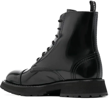 Alexander McQueen Sepatu Boot Kulit Hitam Pendek 708172WIC611000 Shop Alexander McQueen Sepatu Boot Kulit Hitam Pendek 708172WIC611000