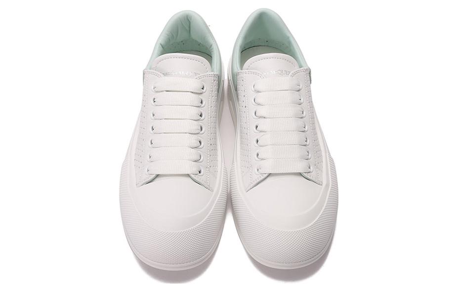 Shop 亚历山大·麦昆白绿配色皮革鞋 727374WICER8935