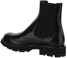 Shop Bottes Chelsea en cuir Alexander McQueen ''Noir Slip-On''. 736511WIC6G1000