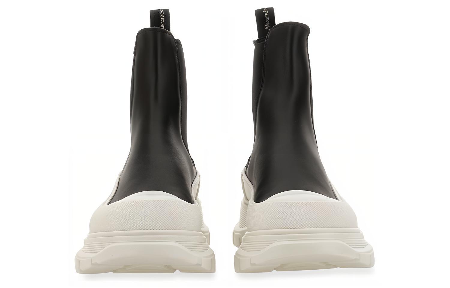 Alexander McQueen Leather Chunky Chelsea Boots 'Black White' 圖 2