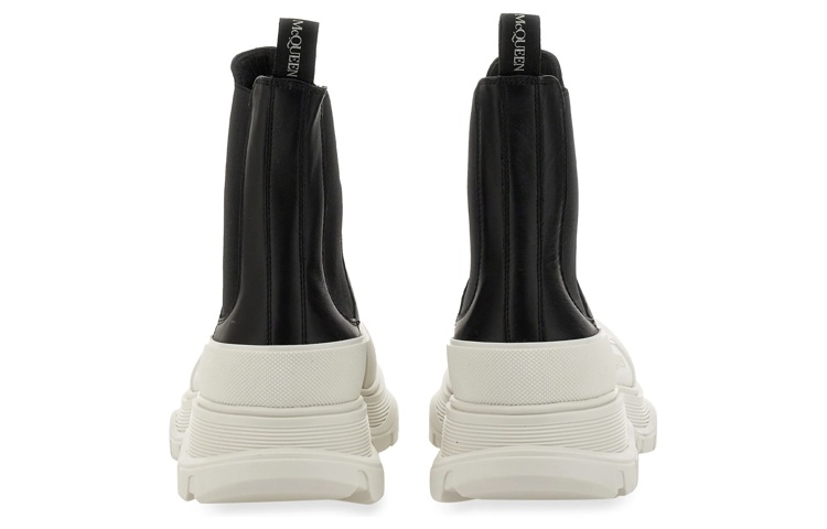 Alexander McQueen Leather Chunky Chelsea Boots 'Black White' 圖 3
