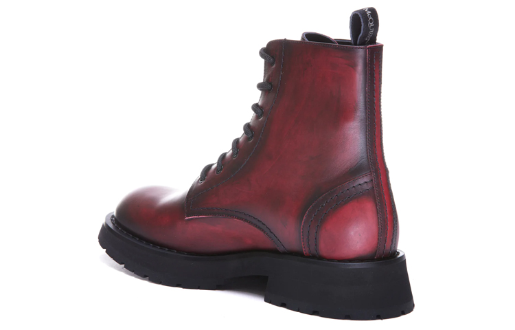 Shop 亚历山大·麦昆红棕色皮革系带短靴 711119WHU346042