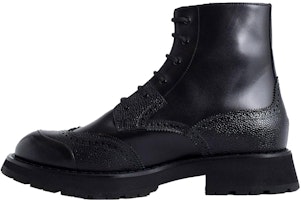 Alexander McQueen Bota Punk Negra de Piel con Cordones 727824WHSWL1000 Buy Alexander McQueen Bota Punk Negra de Piel con Cordones 727824WHSWL1000