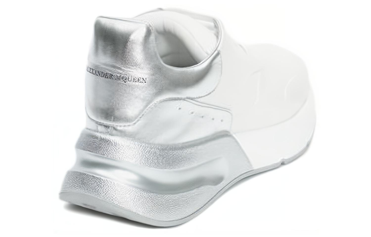 Shop Alexander McQueen Kulit Rendah 'Putih Perak' 552046WHT9G9071