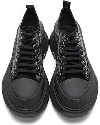 Alexander McQueen Tread Slick Lace-Up 'Hitam Berhias Studs' 647182WHZ271069 Shop Alexander McQueen Tread Slick Lace-Up 'Hitam Berhias Studs' 647182WHZ271069