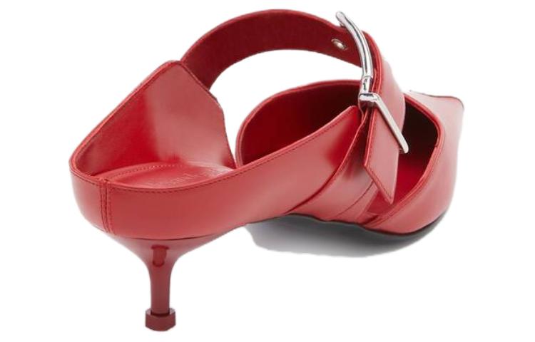 Shop Alexander McQueen Selipar Kulit 'Punk Merah Perak' 757514WIEA16088