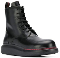 亚历山大·麦昆 黑色皮革楔形系带靴 586191-WHX51-1000 Lookbook 亚历山大·麦昆 黑色皮革楔形系带靴 586191-WHX51-1000