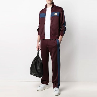 Alexander McQueen Logo Pattern Stand Collar Red Long Sleeve Jacket. 646979-QQX52-5240 Lookbook Alexander McQueen Logo Pattern Stand Collar Red Long Sleeve Jacket. 646979-QQX52-5240