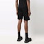 Shop Alexander McQueen 黑色休閒短褲 Logo 印花 688717-QSZ81-0911