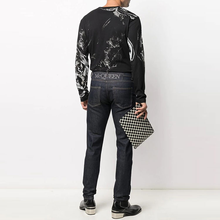 Shop 亞歷山大·麥昆標誌鉚釘修身牛仔褲丹寧長褲 650101-QQY18-4142