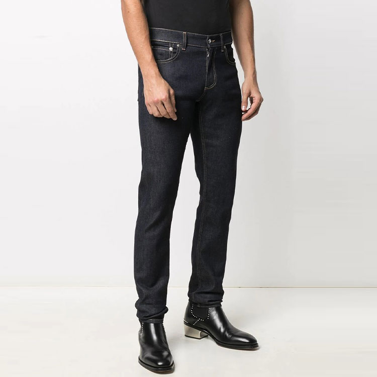 Purchase 亞歷山大·麥昆標誌鉚釘修身牛仔褲丹寧長褲 650101-QQY18-4142