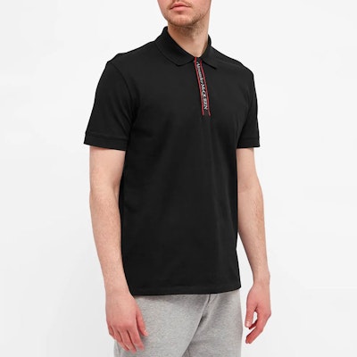 알렉산더 맥퀸 로고 테이프 반팔 폴로 셔츠 블랙. 642660-QRX77-0901 Lookbook 알렉산더 맥퀸 로고 테이프 반팔 폴로 셔츠 블랙. 642660-QRX77-0901