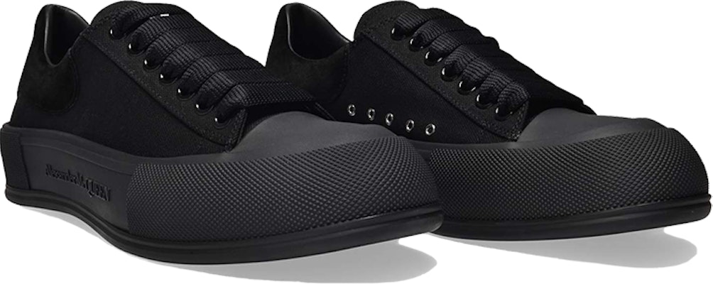 Alexander McQueen Low-Top Sneaker 'Black' 654594W4PQ11000 Lookbook Alexander McQueen Low-Top Sneaker 'Black' 654594W4PQ11000