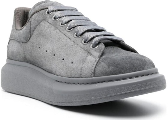 Alexander McQueen Low Top Sneaker 'Grey Suede' 688520WIA5L1639 Lookbook Alexander McQueen Low Top Sneaker 'Grey Suede' 688520WIA5L1639