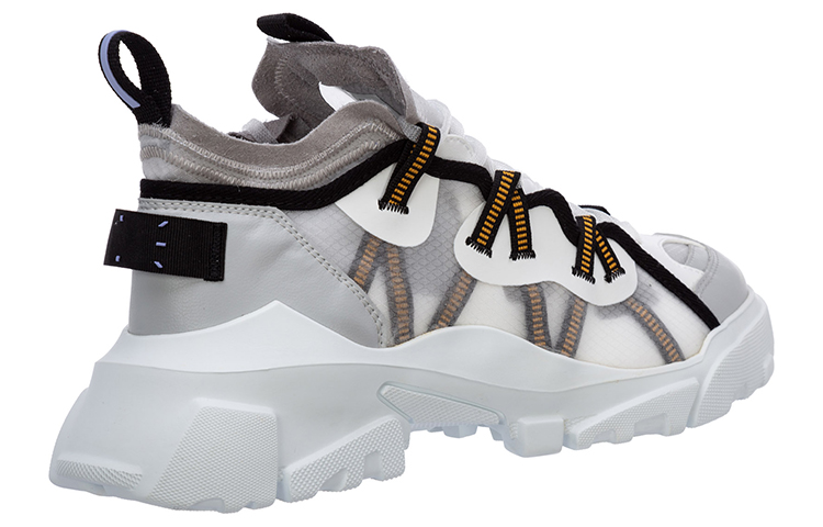 Shop アレキサンダー・マックイーン ローカットスニーカー 白/グレー/黒 667897R27741006