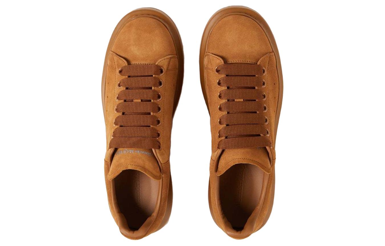 Shop Alexander McQueen Lage Suède Sneakers ''Bruin'' 553680WHV6713537