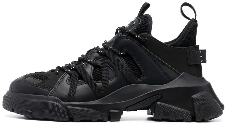 alexander-mc-queen-mc-q-descender-lace-up-sneakers-core-black-652434-r28141000